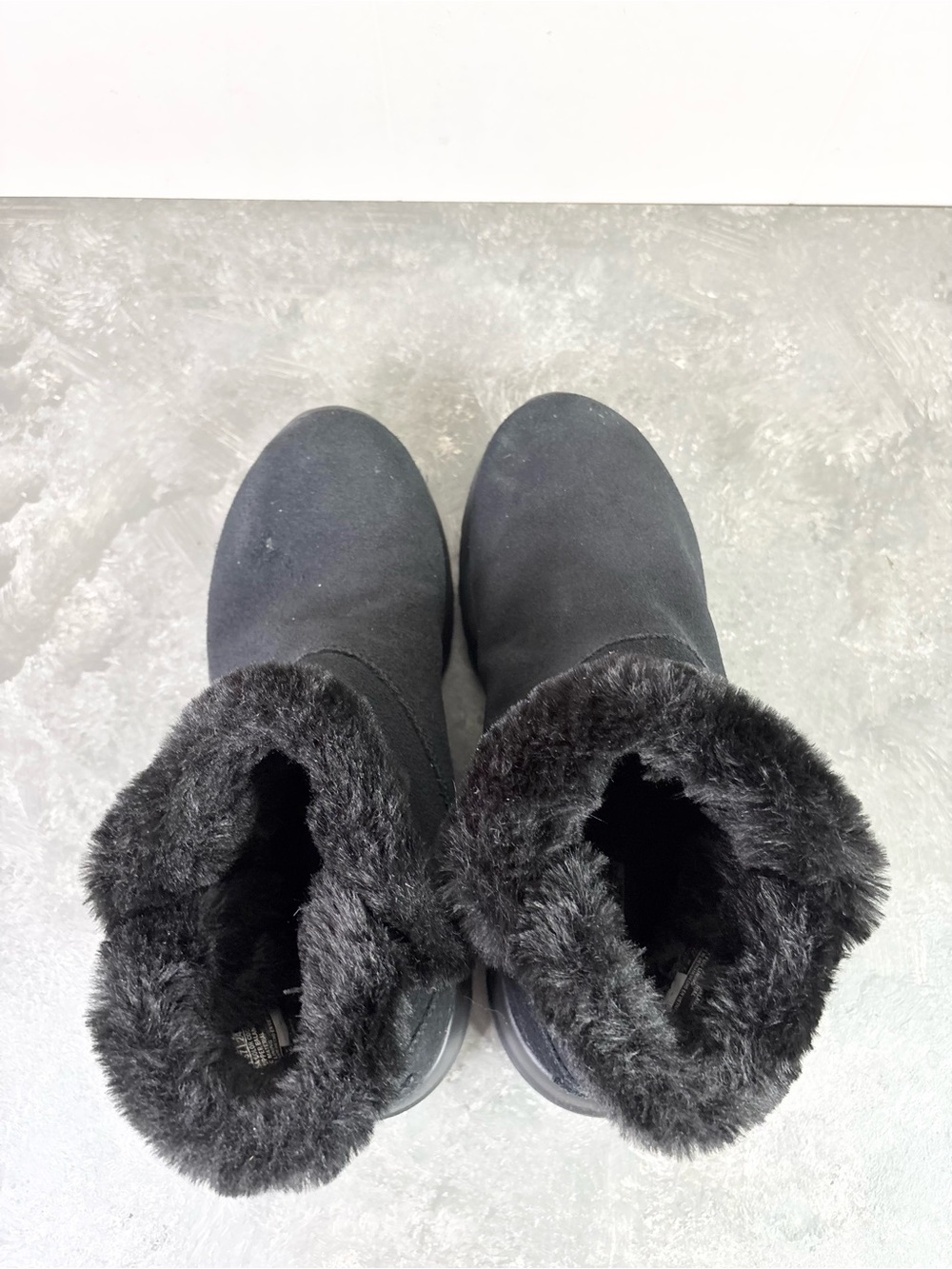 Skechers Women's On-The-Go Joy black suede slip-on boots faux fur trim size 7 - Picture 4 of 9